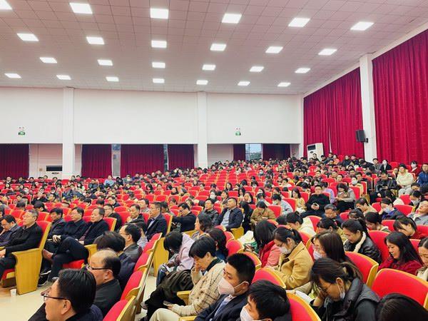 台下 台下.jpg